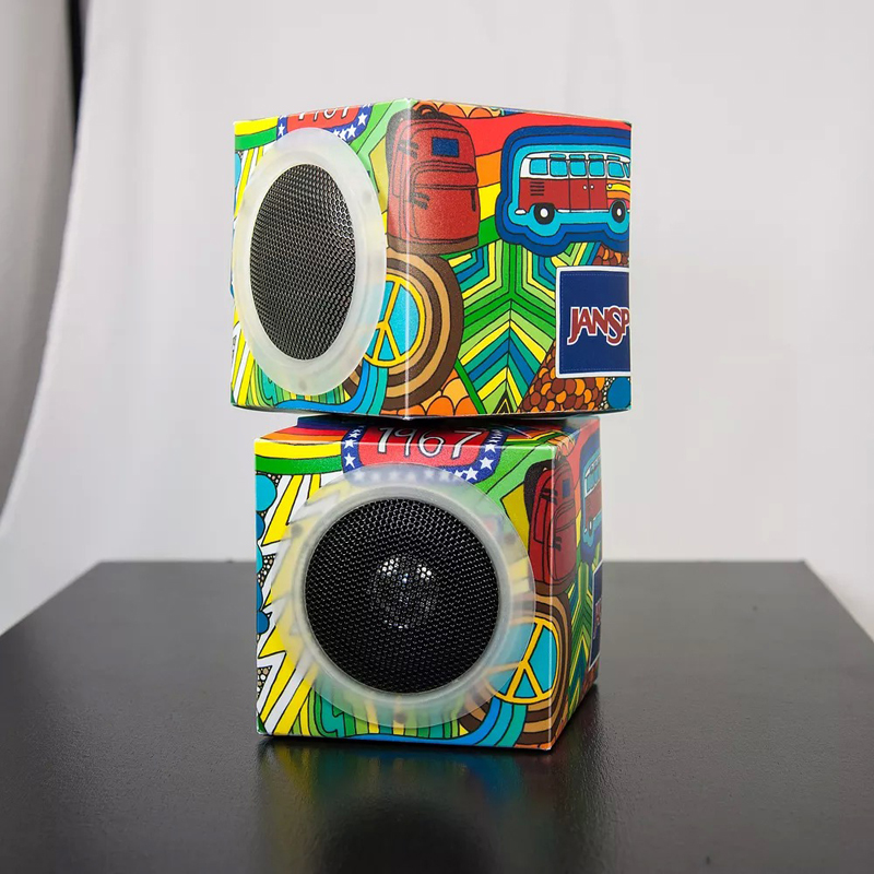 Fold And Play Recycled Speakers